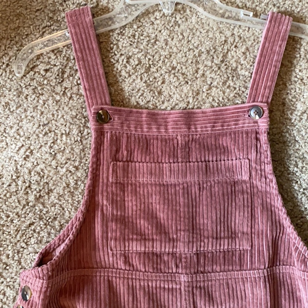 Dress - Picture 2 of 4